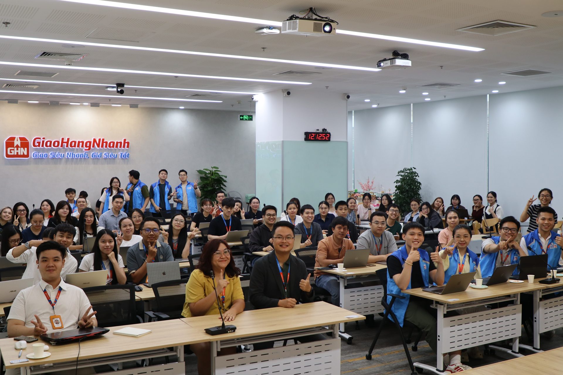 Leaders Talk — khoảnh khắc 14